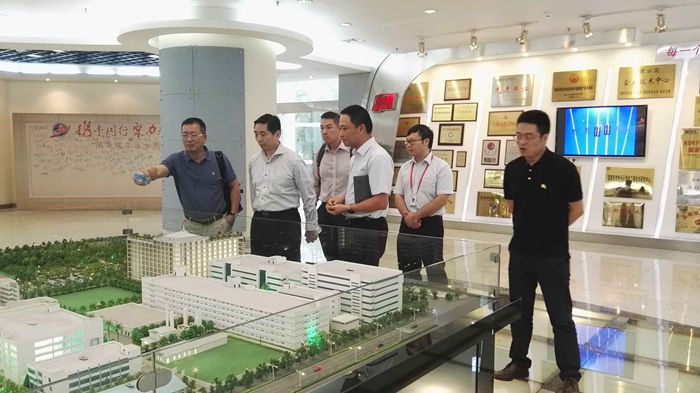 清华大学苏州汽车研究院访问亚星游戏官网