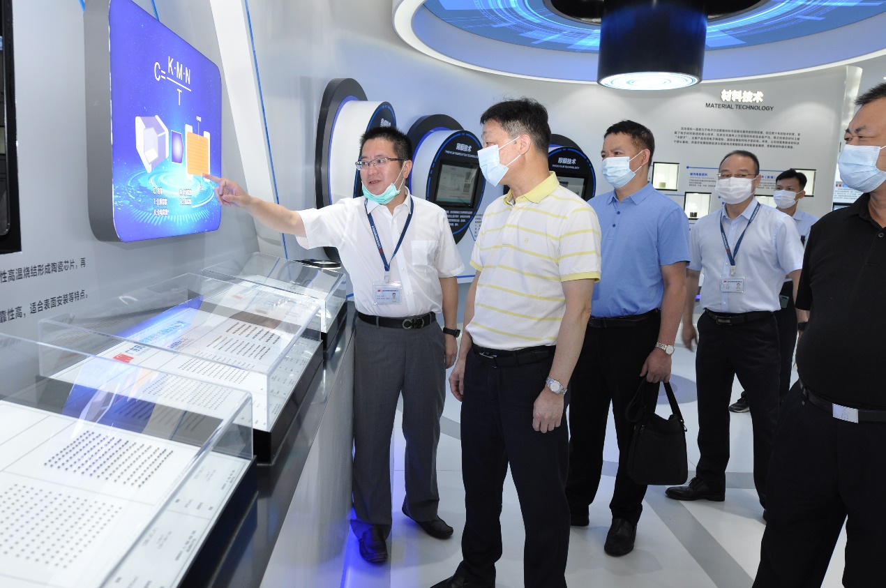 广东省国资委机关领导到亚星游戏官网高科开展安全环保工作调研